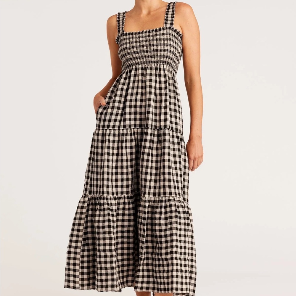 Black and White Maxi Sundress with Square Neck